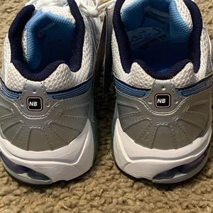 new balance 1012 womens